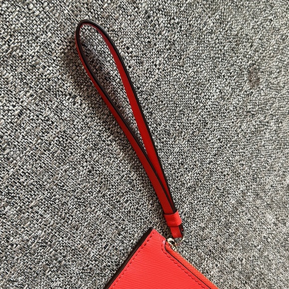 Kate spade Wristlet - Picture 3 of 5